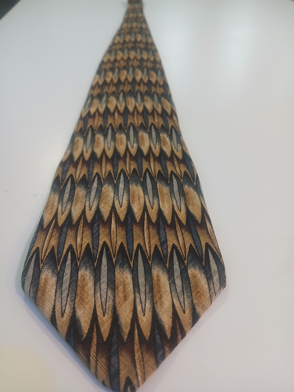 Z Inc. Tie Men's Patterned Brown and Black Silk.
